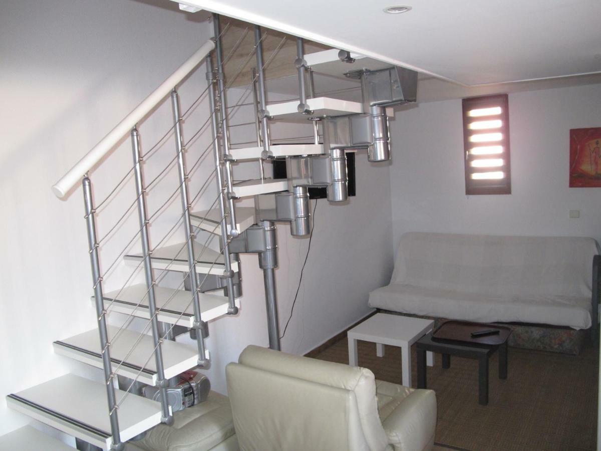 Mare Bellu Agosta Holiday home